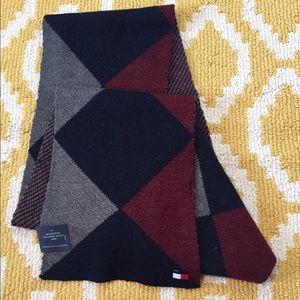 Tommy Hilfiger plaid scarf!